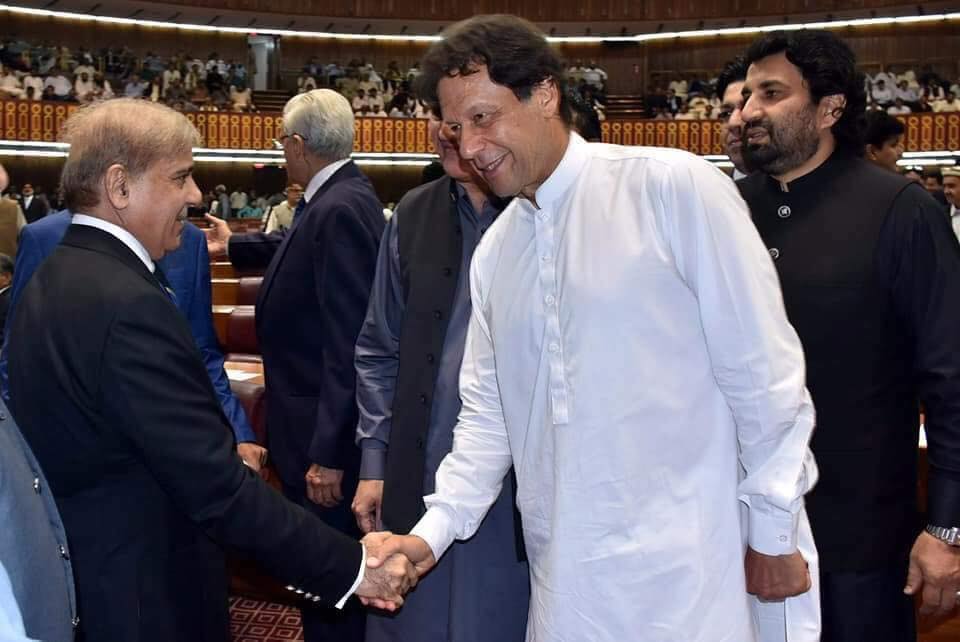 PM Shehbaz Sharif Told to Bridge Divide with Jailed Rival Imran Khan, photo Pakistan Today